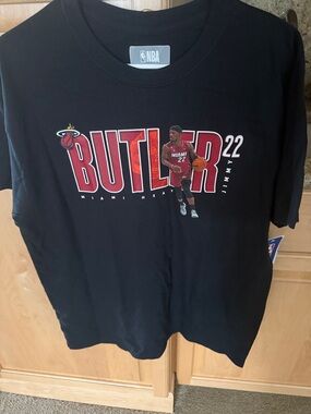 NBA Black Red Jimmy Butler T shirt 22 Graphic